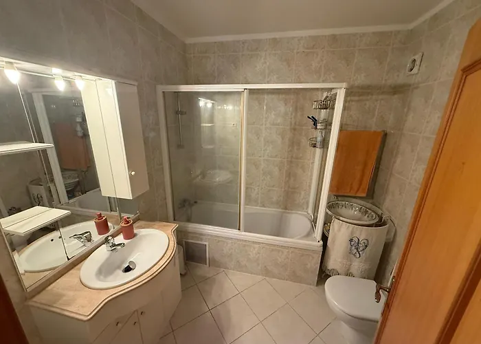 Cozy And Quiet Near The Center * Braga